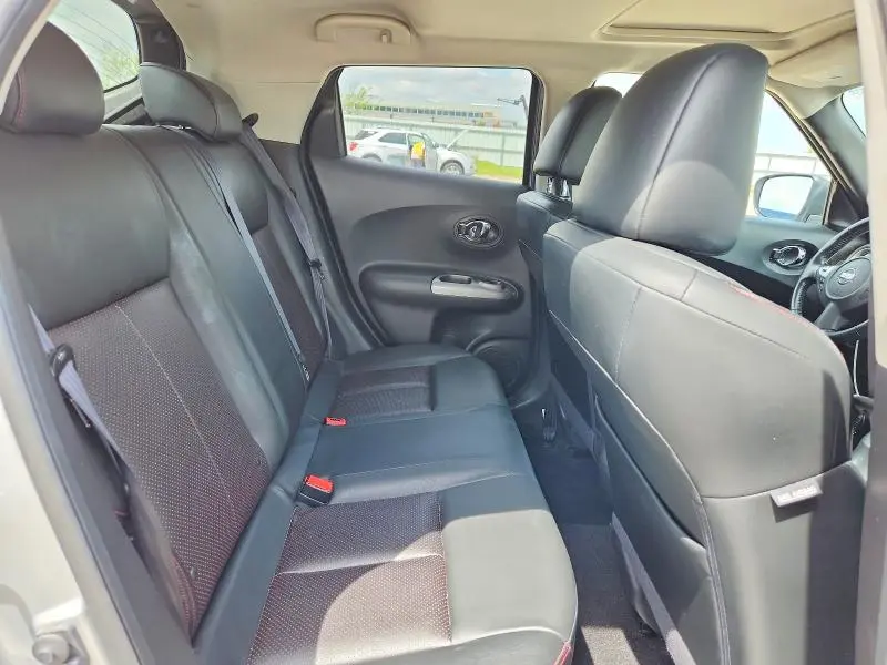 2015 NISSAN JUKE SL  
