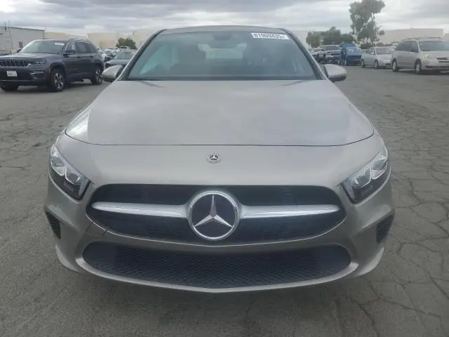 2019 MERCEDES-BENZ A 220  