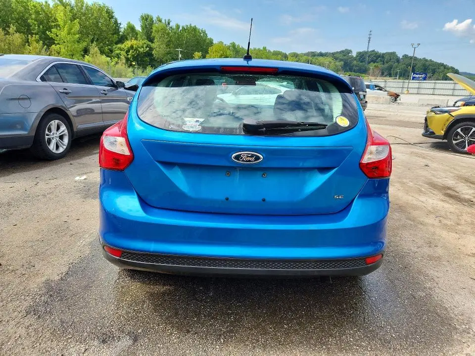 2012 FORD FOCUS SE  