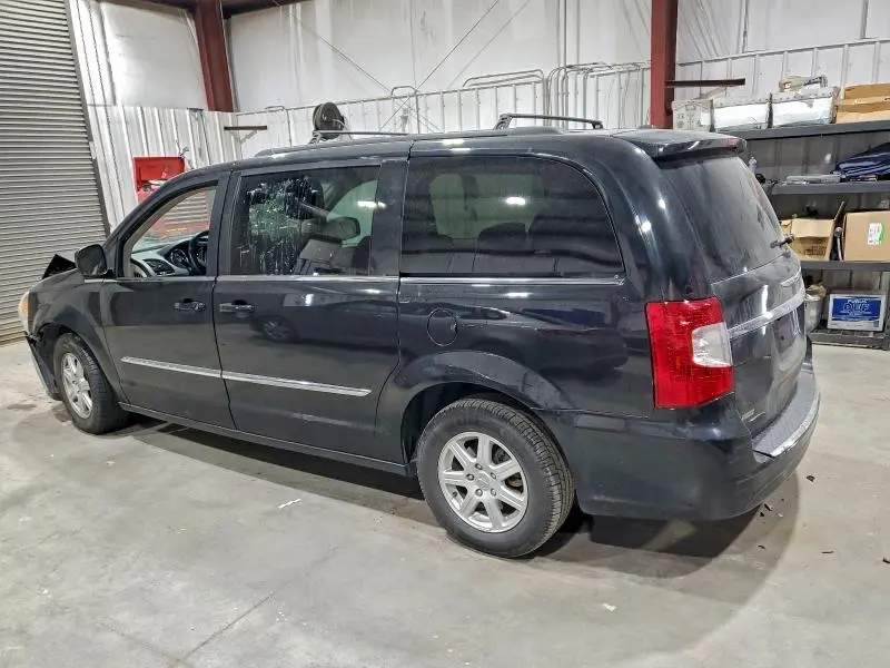 2013 CHRYSLER TOWN & COUNTRY TOURING  
