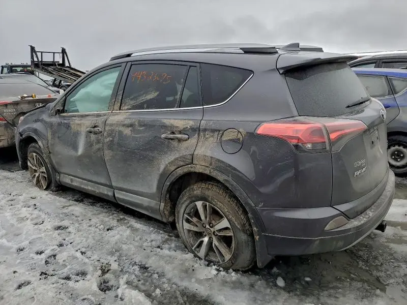 2017 TOYOTA RAV4 XLE  