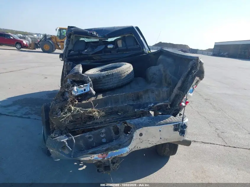 2017 RAM 2500 TRADESMAN  4X4 6'4 BOX