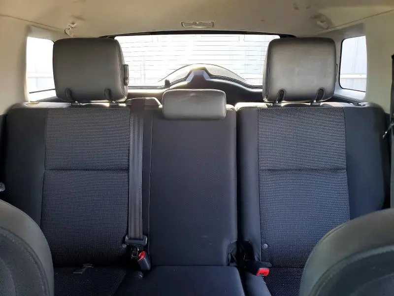 2011 TOYOTA FJ CRUISER BASE  