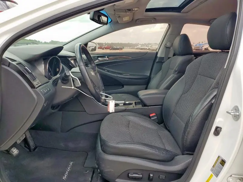 2014 HYUNDAI SONATA SE  
