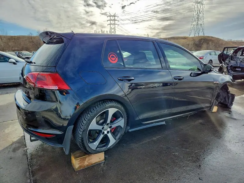 2017 VOLKSWAGEN GTI S/SE  