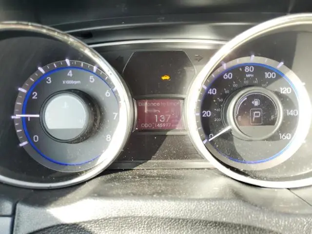 2011 HYUNDAI SONATA GLS  