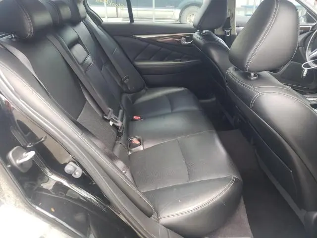 2015 INFINITI Q50 BASE