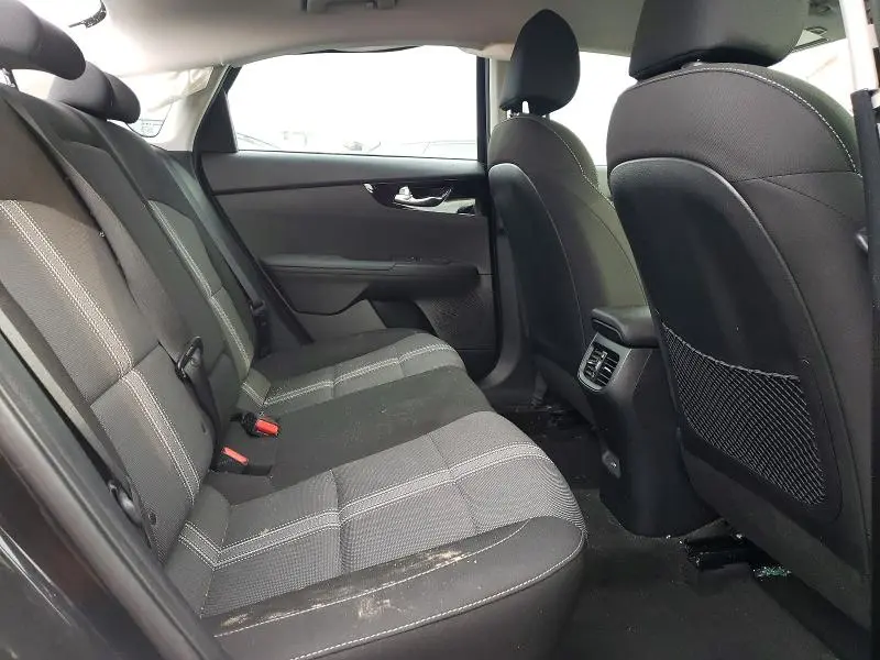 2022 KIA FORTE GT LINE  