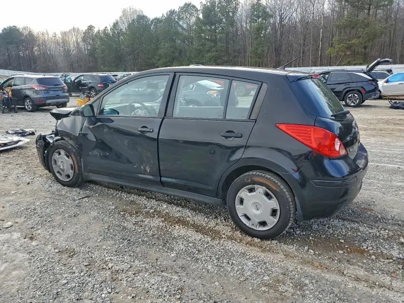 2011 NISSAN VERSA S  