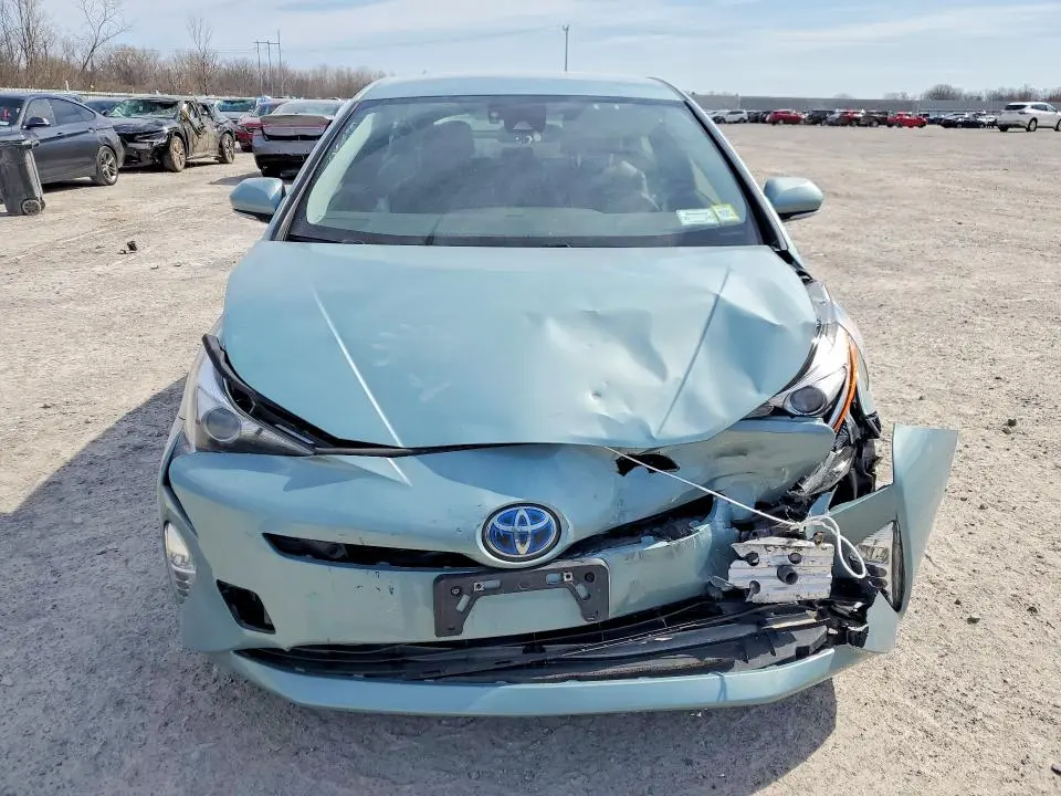 2017 TOYOTA PRIUS THREE TOURING  