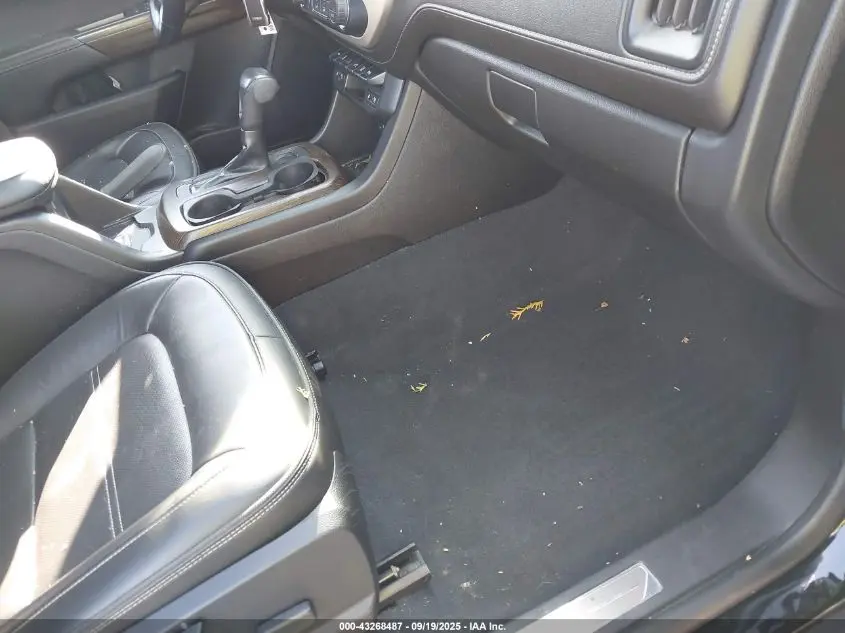 2020 GMC CANYON 4WD  SHORT BOX DENALI