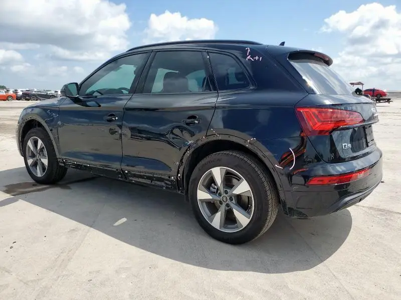 2025 AUDI Q5 PREMIUM 40  