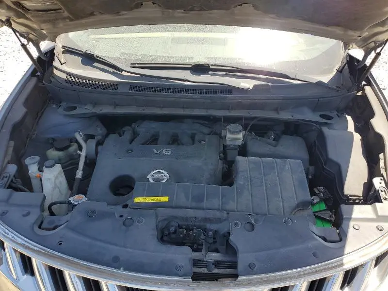 2010 NISSAN MURANO S  