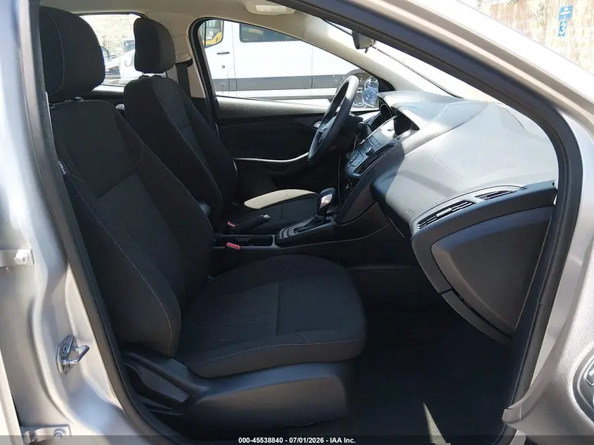 2018 FORD FOCUS SE