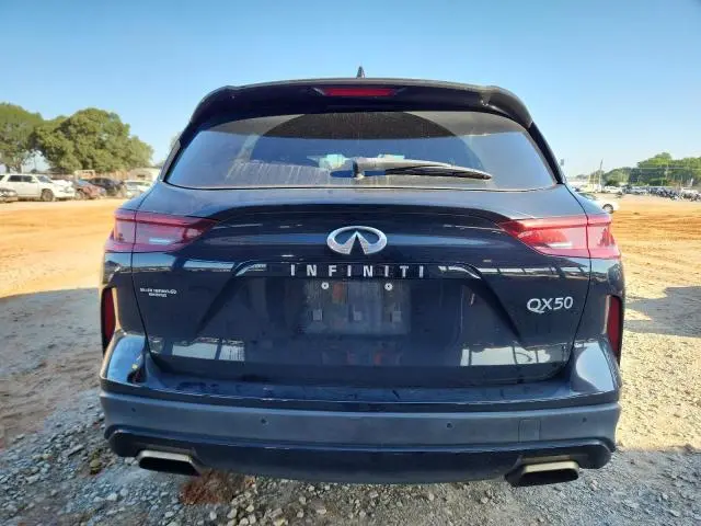 2022 INFINITI QX50 LUXE  