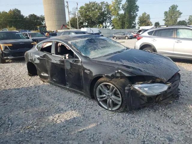 2015 TESLA MODEL S 85D  