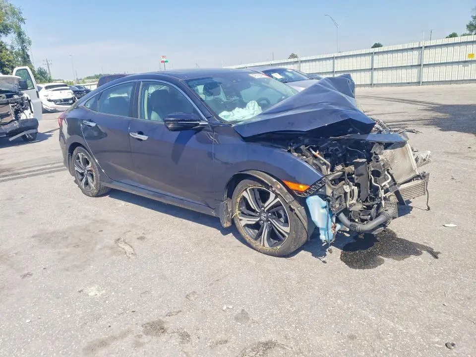 2017 HONDA CIVIC TOURING  