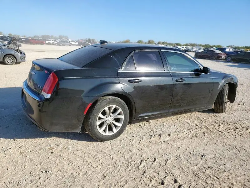 2016 CHRYSLER 300 LIMITED  