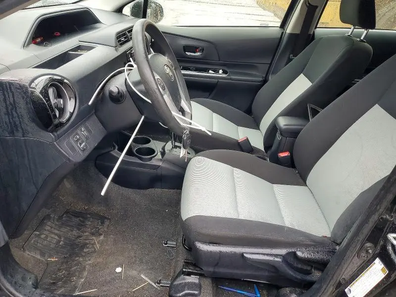 2015 TOYOTA PRIUS C TWO  