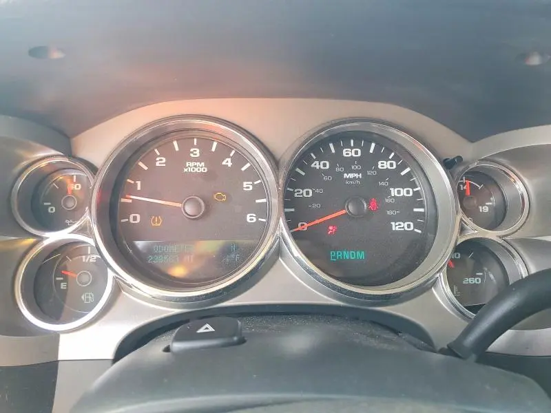 2011 CHEVROLET SILVERADO K1500 LT  