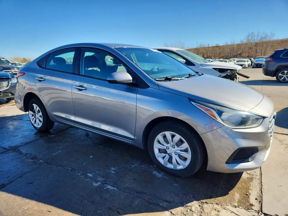 2021 HYUNDAI ACCENT SE  