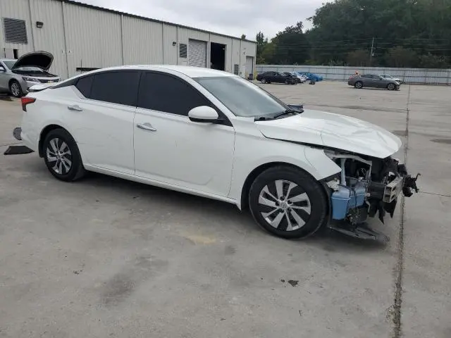 2020 NISSAN ALTIMA S  