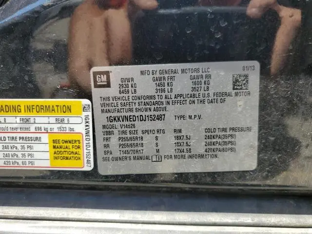 2013 GMC ACADIA SLE  