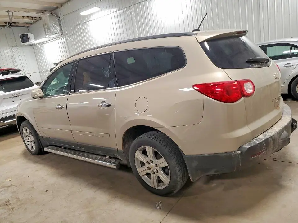 2011 CHEVROLET TRAVERSE LT  