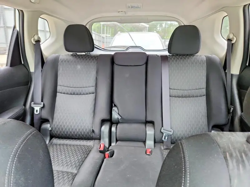 2017 NISSAN ROGUE SV  
