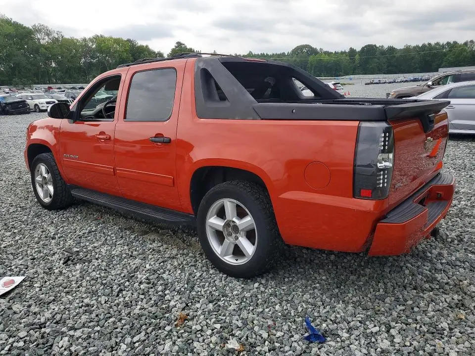 2011 CHEVROLET AVALANCHE LT  