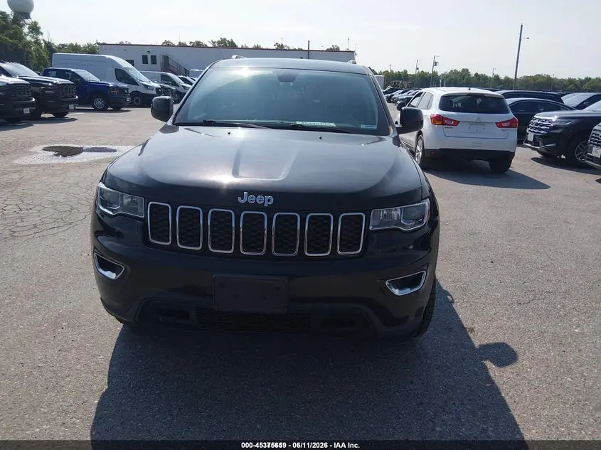 2019 JEEP GRAND CHEROKEE LAREDO E 4X4