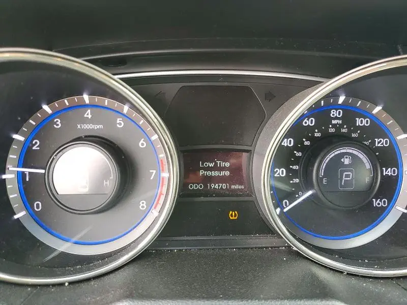 2013 HYUNDAI SONATA GLS  