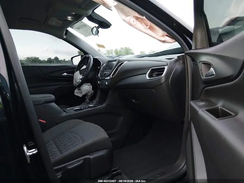 2024 CHEVROLET EQUINOX FWD LT