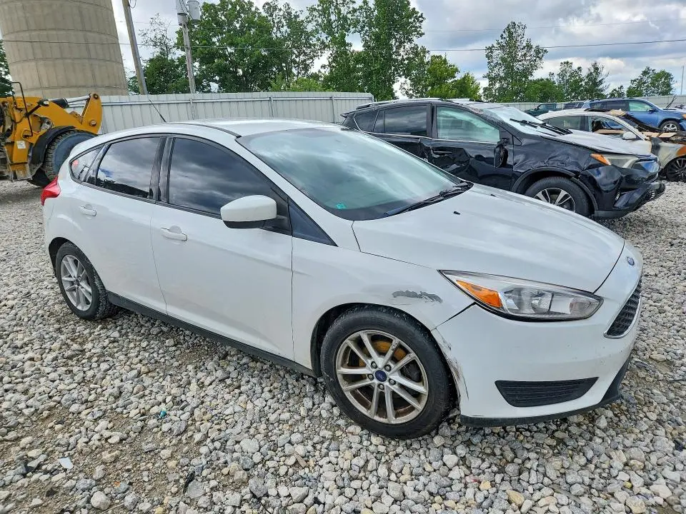 2018 FORD FOCUS SE  