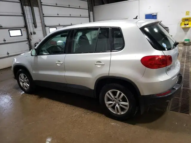 2013 VOLKSWAGEN TIGUAN S  
