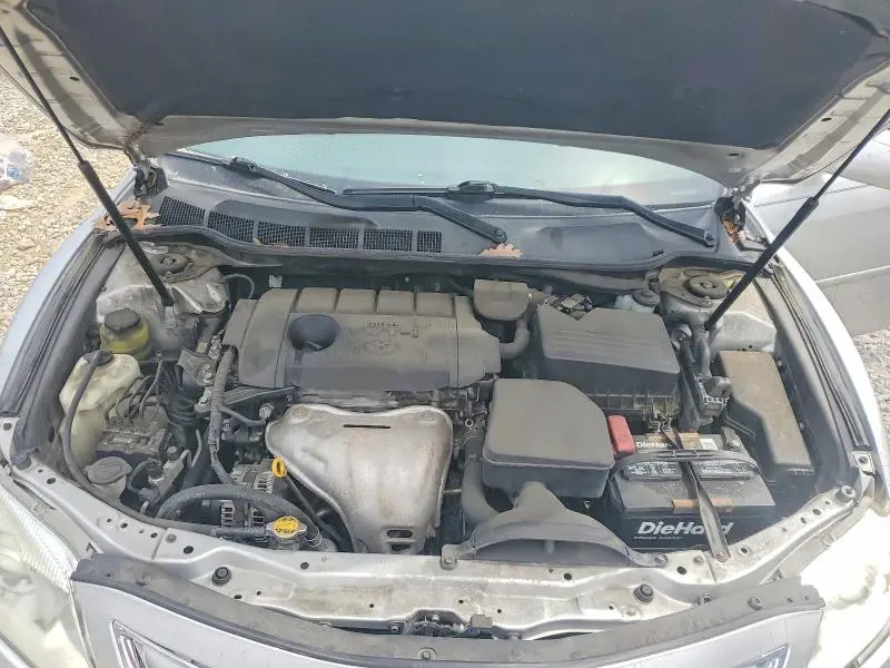 2011 TOYOTA CAMRY LE  