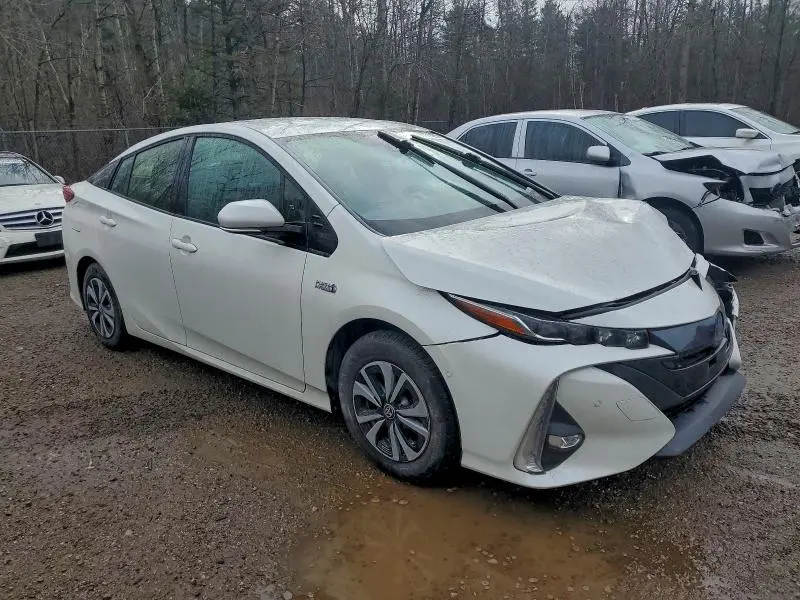 2017 TOYOTA PRIUS PRIME   