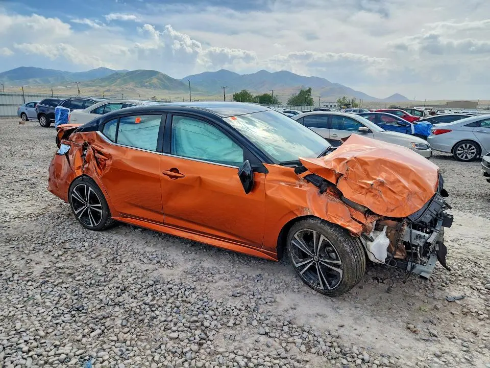 2022 NISSAN SENTRA SR  