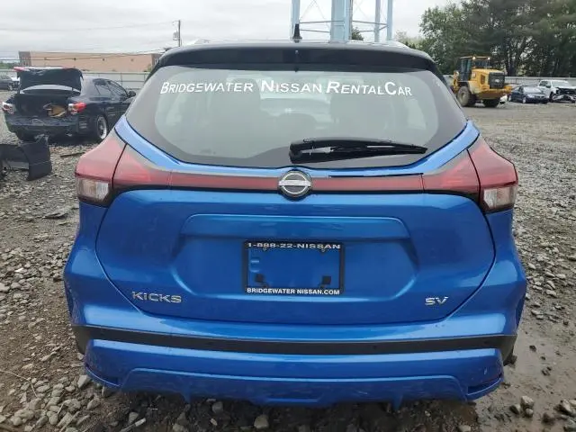 2024 NISSAN KICKS SV  