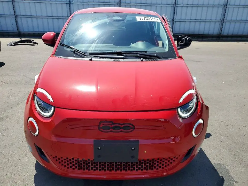 2024 FIAT 500 E RED  