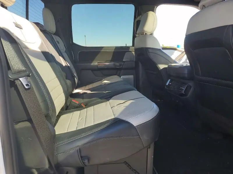 2023 FORD F150 LIGHTNING PRO  