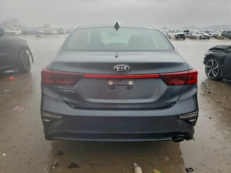 2020 KIA FORTE FE  