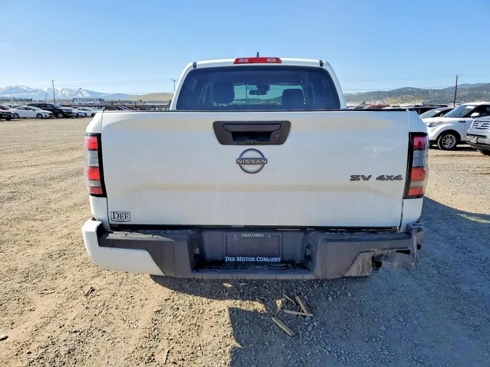 2023 NISSAN FRONTIER SV  