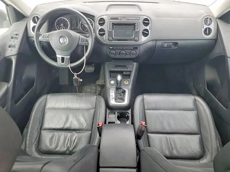 2017 VOLKSWAGEN TIGUAN SPORT  