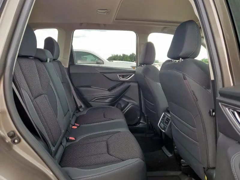 2019 SUBARU FORESTER PREMIUM  