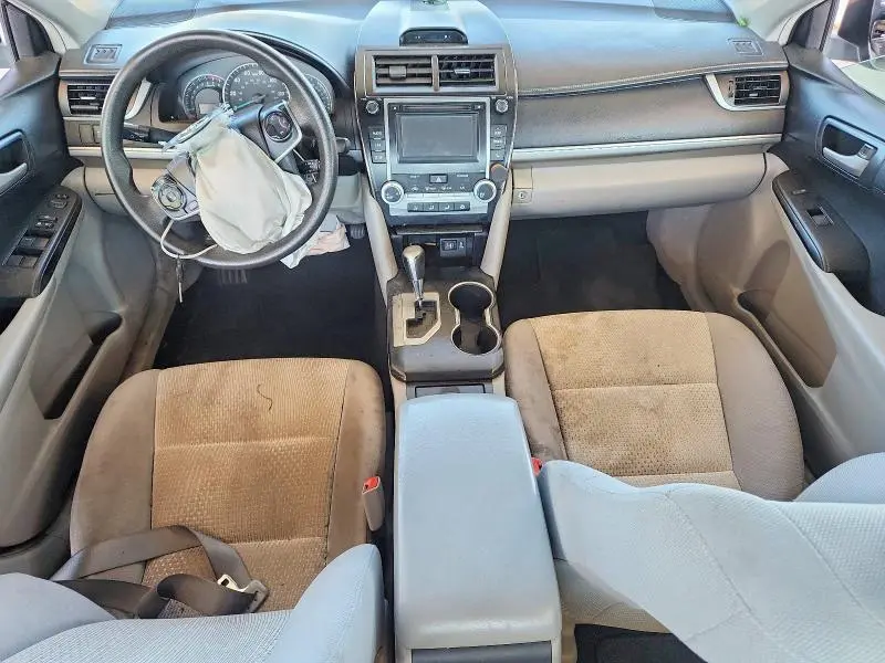 2014 TOYOTA CAMRY LE  