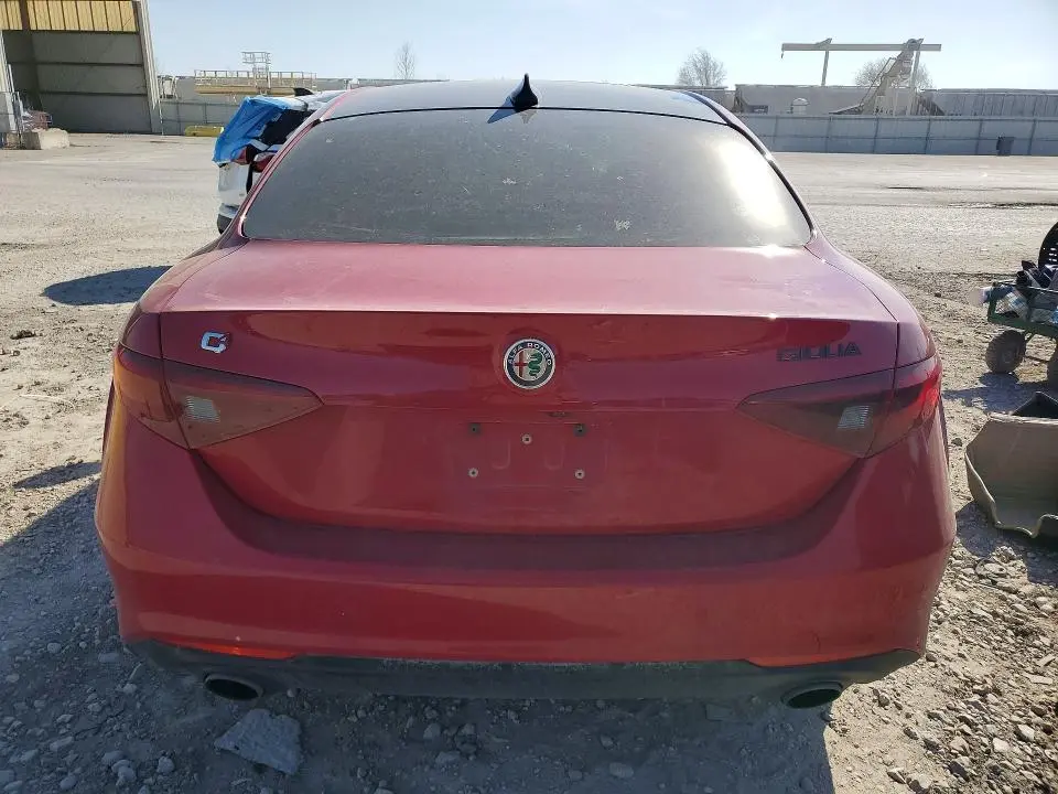2017 ALFA ROMEO GIULIA TI Q4  