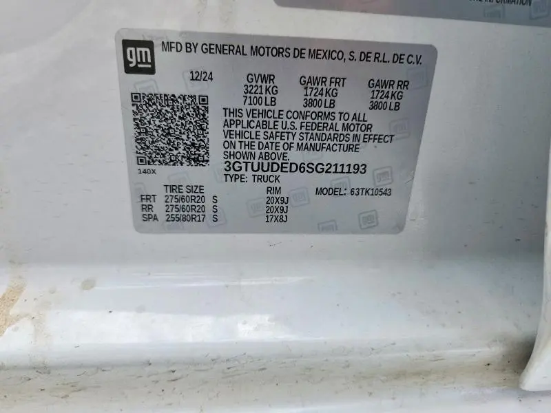 2025 GMC SIERRA K1500 SLT  