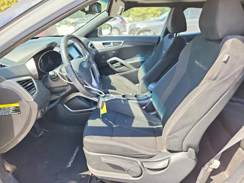 2017 HYUNDAI VELOSTER VALUE EDITION  