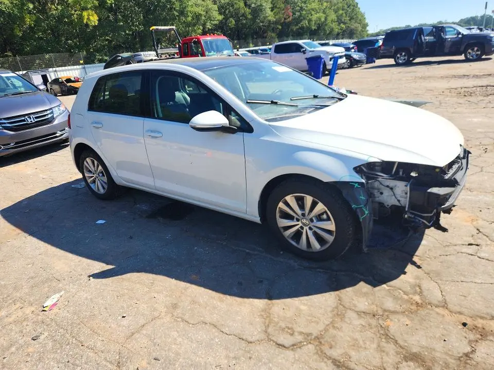 2021 VOLKSWAGEN GOLF   
